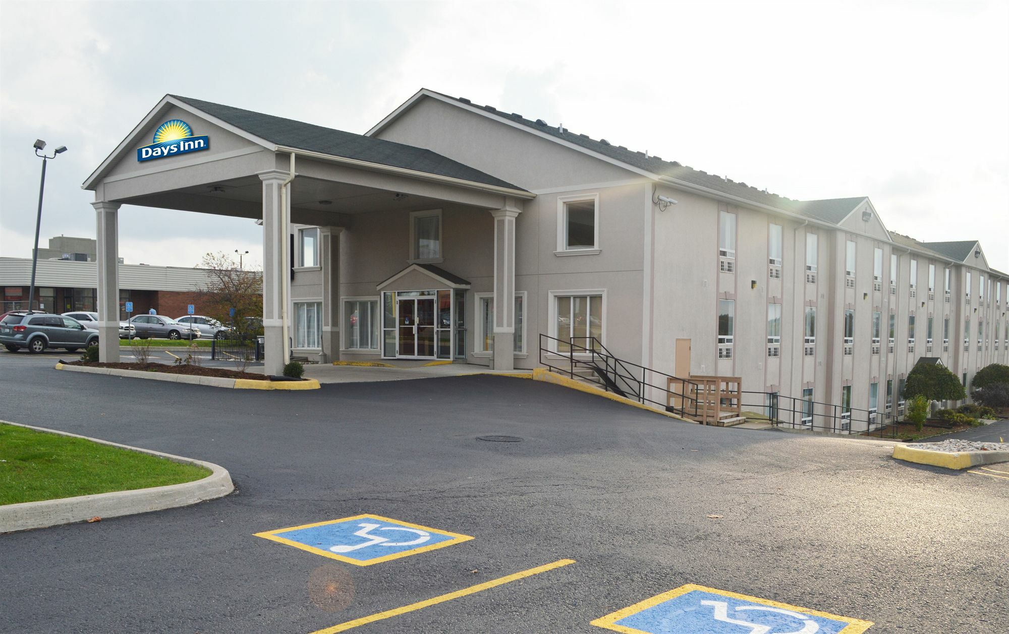 Days Inn By Wyndham Woodstock Εξωτερικό φωτογραφία